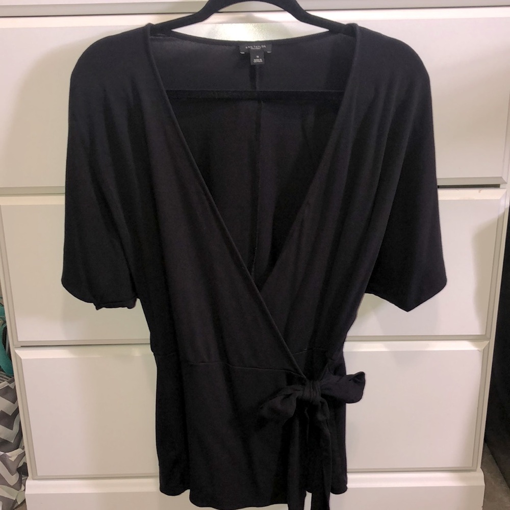 Ann Taylor Wrap Around Blouse Medium